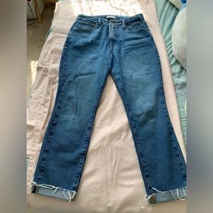 Good American jeans. Good condition, worn enough just to wear them in